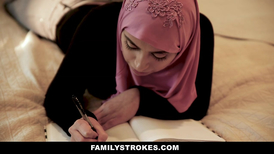 Beautiful Muslim girl is showing her pro sexual skills